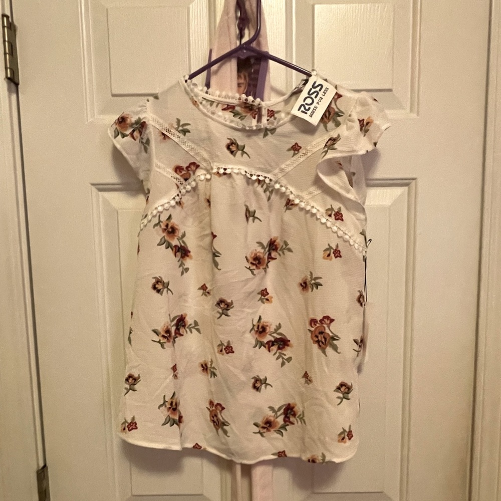 Medium sized floral shirt